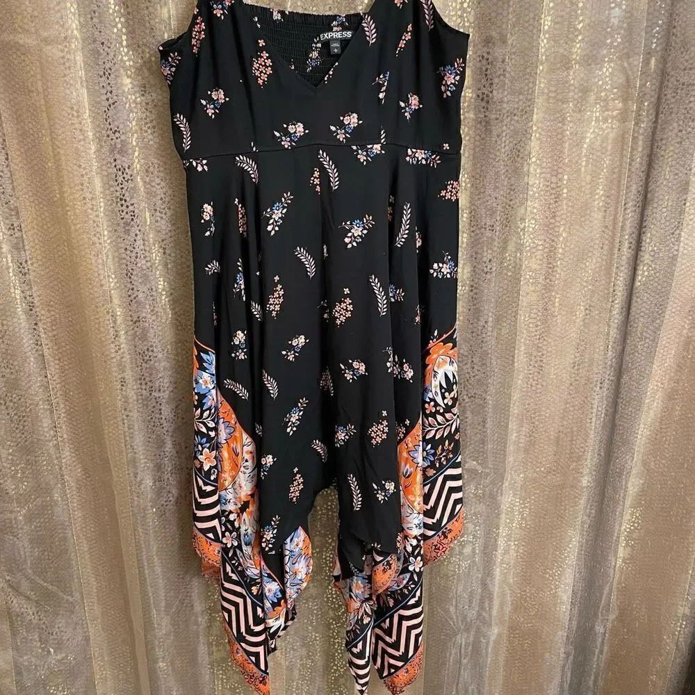 Express Black Orange Paisley Floral Handkerchief Dress, Large‎